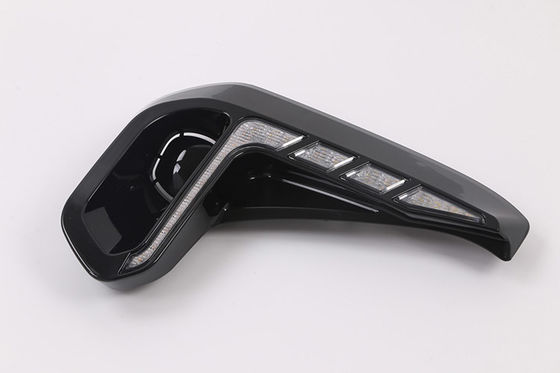 टोयोटा हिलक्स रेवो 2021 के लिए एलईडी दिन के समय चलने वाली लाइट फॉग लैंप