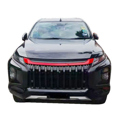 मित्सुबिशी ट्राइटन L200 2019 2020 2021 के लिए 4x4 ABS ऑटो पार्ट्स L200 ब्लैक ग्रिल